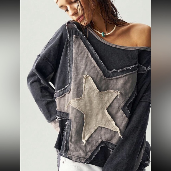 Star patchwork top shirt short sleeve Black and Gray Star Patch Sweater - Picture 3 of 4